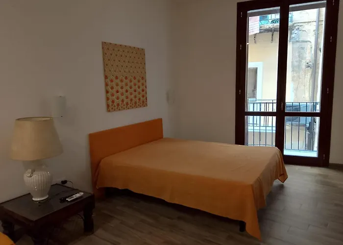 Immacolatella Guest House